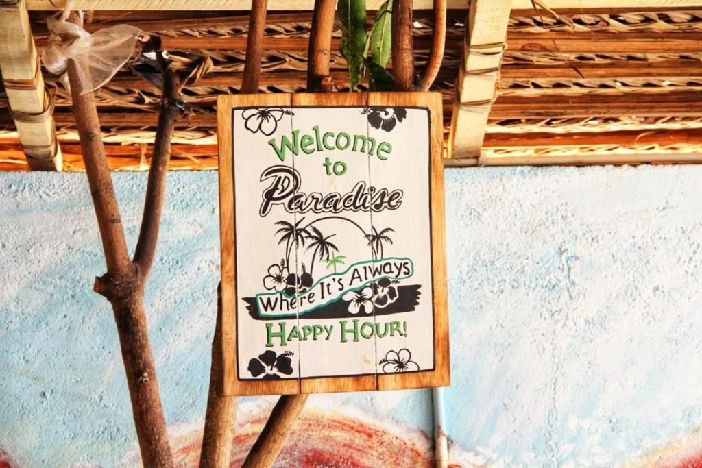 ديكويلاّ تين Vitamin Sea Hostel Inn المظهر الخارجي الصورة