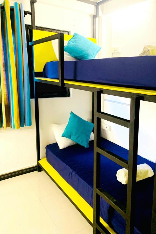 ديكويلاّ تين Vitamin Sea Hostel Inn المظهر الخارجي الصورة
