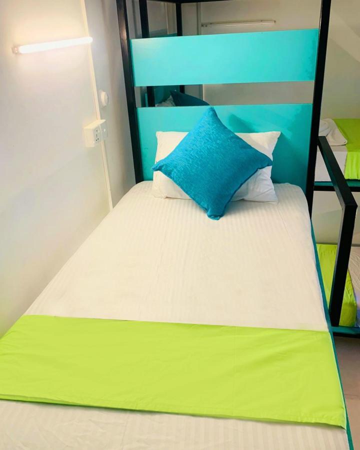ديكويلاّ تين Vitamin Sea Hostel Inn المظهر الخارجي الصورة